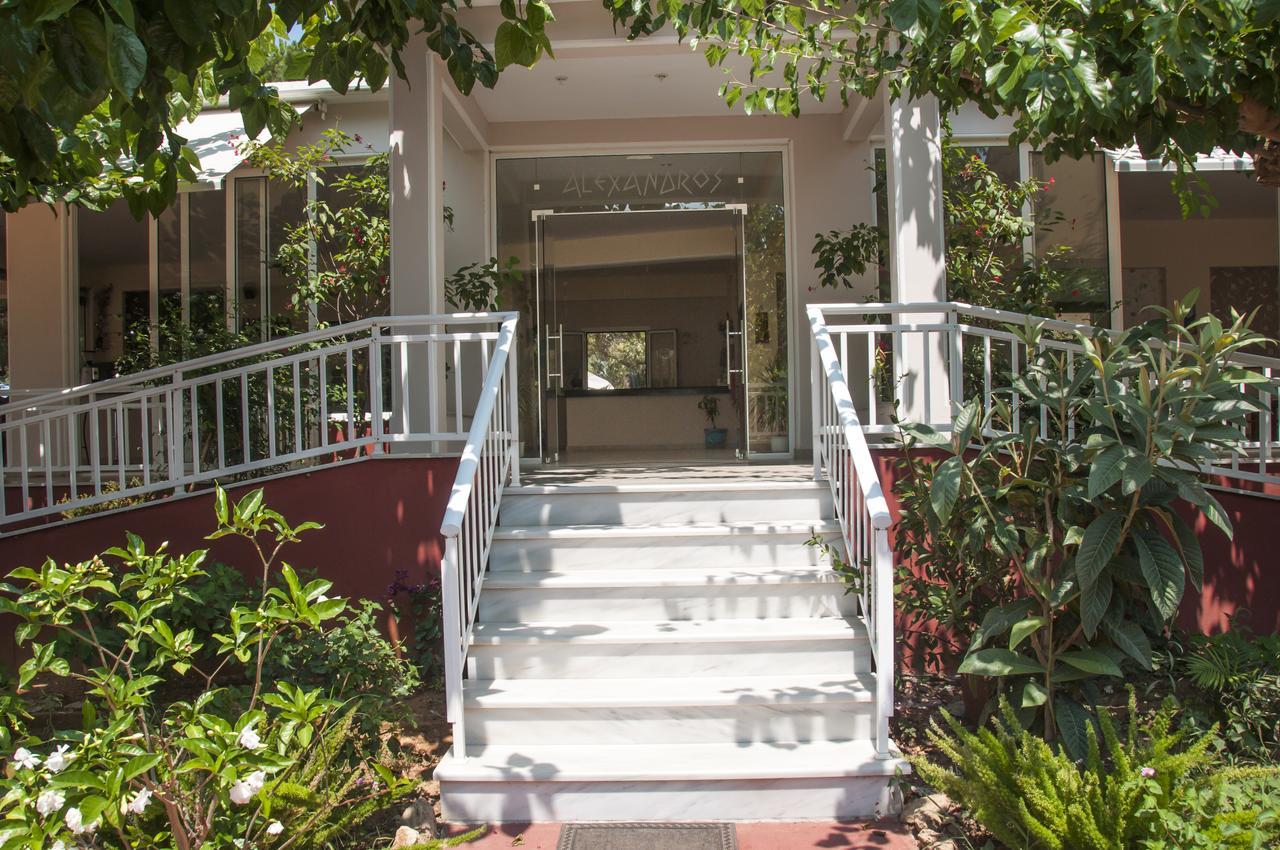ארקודי Apartments Hotel Alexandros מראה חיצוני תמונה