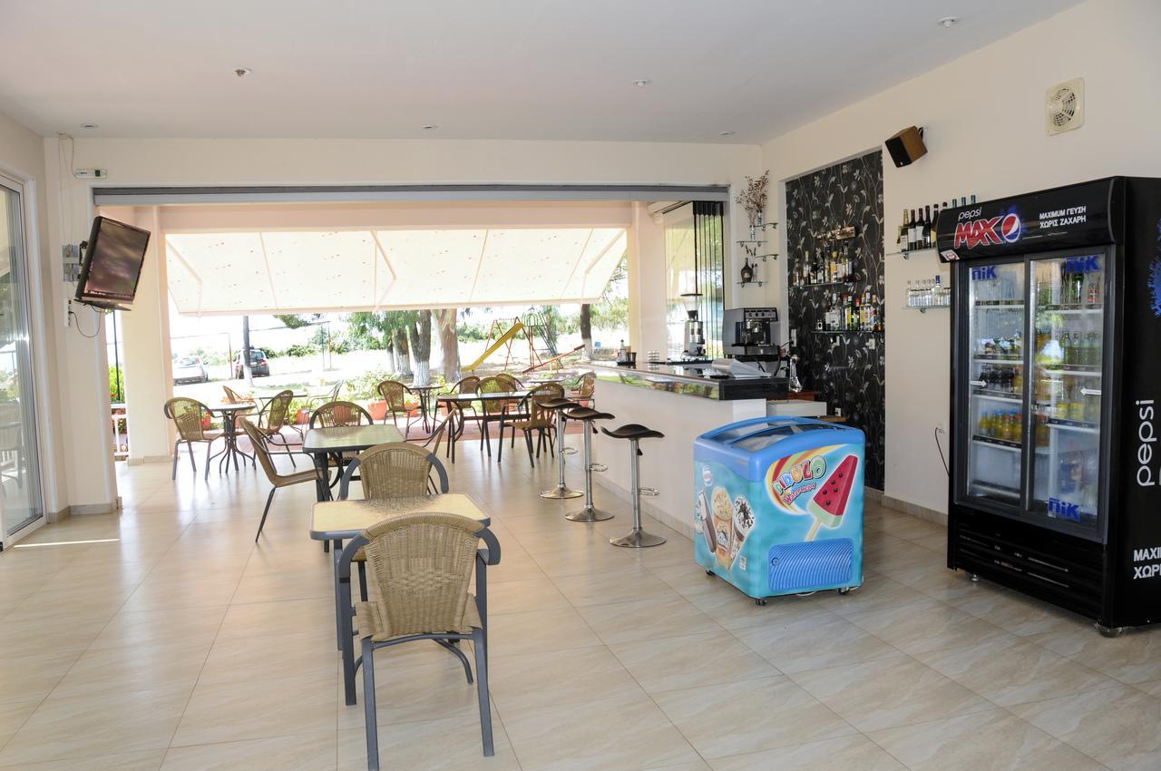 ארקודי Apartments Hotel Alexandros מראה חיצוני תמונה