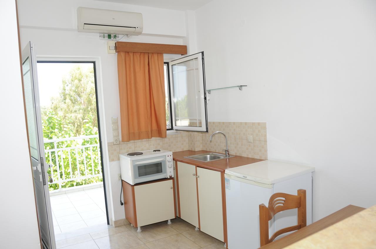 ארקודי Apartments Hotel Alexandros מראה חיצוני תמונה